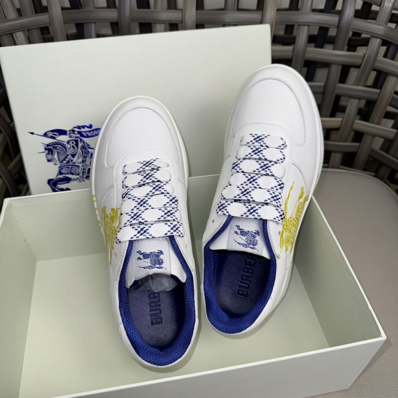 Burberry Low Shoes